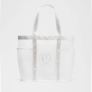 NWT Lululemon Daily Multi-Pocket Mesh Tote Bag 20L